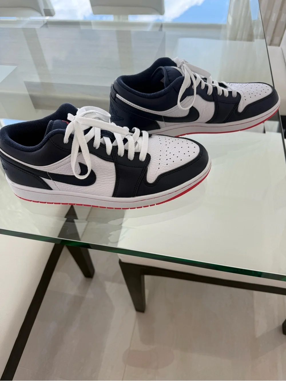 Nike air Jordans Retro Low  obsidan Ember Glow  White-hardly worn-